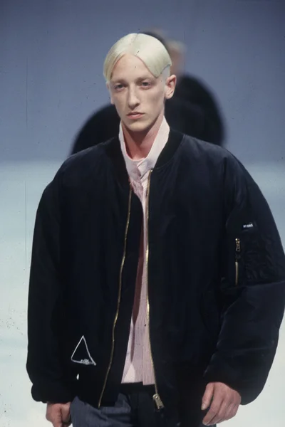 Look 45